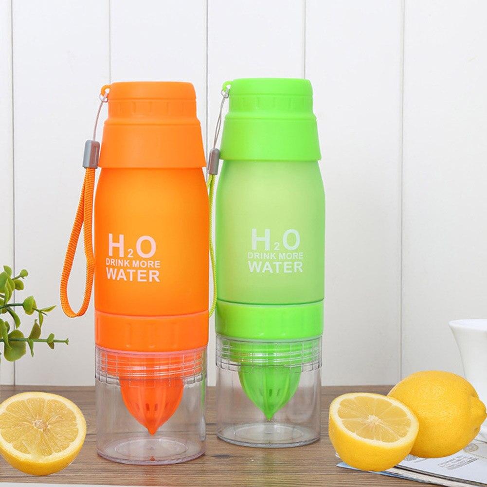 Multifunction Portable Lemon Orange Juicer Cup Travel Manual Juicer Bottle Fruit Squeezer Kitchen Accessories Juicer Bottle